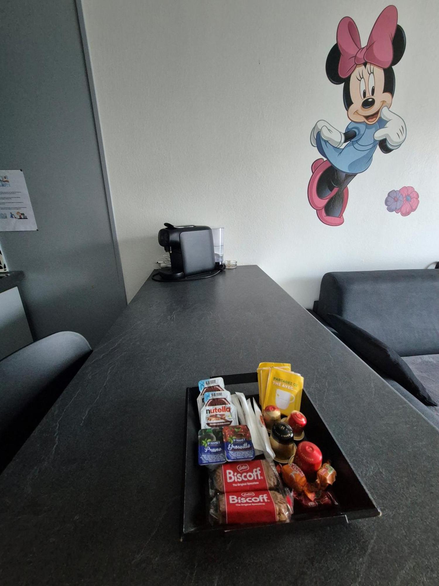 Studio A 2 Pas De Disneyland Esbly Exterior photo